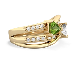 Peridot Bowtie 14K Yellow Gold ring R2360